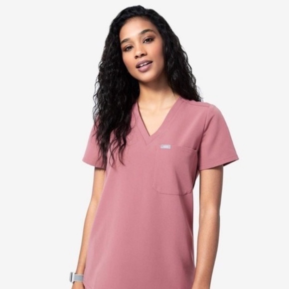 Figs Tops - Figs scrubs pink Casma Top Figs